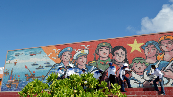 Des fresques en céramique gigantesques