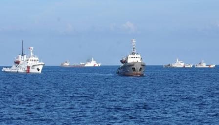 Les navires chinois appliquent un stratagème pernicieux pour calomnier le Vietnam