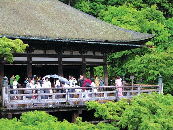 Japan slackens tourism visa rules for Vietnam
