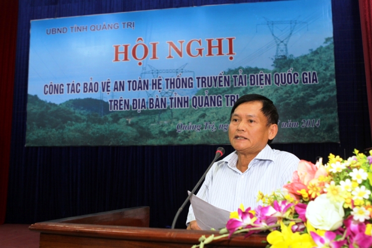 Tăng cường công tác bảo vệ hành lang an toàn hệ thống truyền tải điện Quốc gia