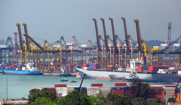 Moody’s outlook on Singapore banking system remains negative