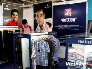 Vietnam – Laos expo opens in Vientiane