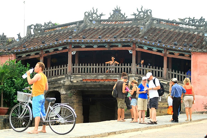 Quang Nam attire davantage de touristes