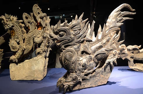 Exposition sur l art royal du Vietnam à Paris
