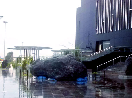 采集越南两个最大燃煤样本送到广宁博物馆