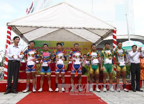Dược Domesco Đồng Tháp 1 vô địch Giải xe đạp Đồng bằng sông Cửu Long 2014