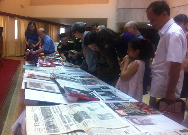 Objects related to Uncle Ho donated to Hanoi-based Ho Chi Minh museum