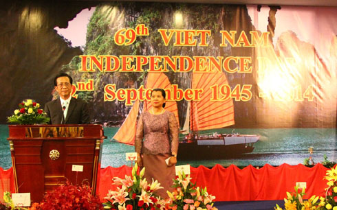 Đại sứ quán Việt Nam tại Campuchia kỷ niệm 69 năm Cách mạng tháng Tám và Quốc khánh 2 9