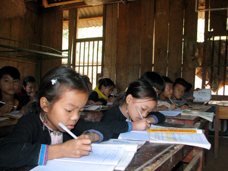 Tăng cường giáo dục đạo đức, kĩ năng sống cho học sinh tiểu học