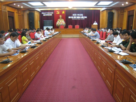 Vĩnh Phúc Tổ chức hội nghị báo cáo viên tháng 8 năm 2014