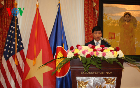 National Day marked abroad