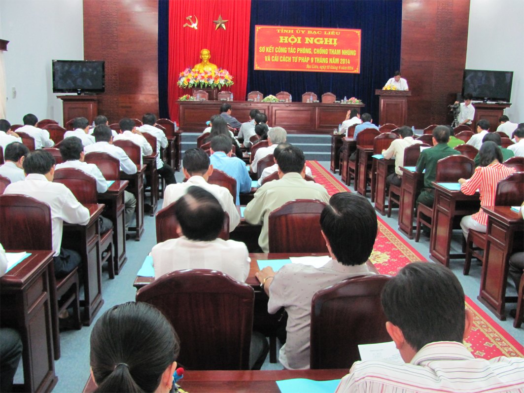 Sơ kết công tác chỉ đạo phòng, chống tham nhũng và cải cách tư pháp 9 tháng năm 2014