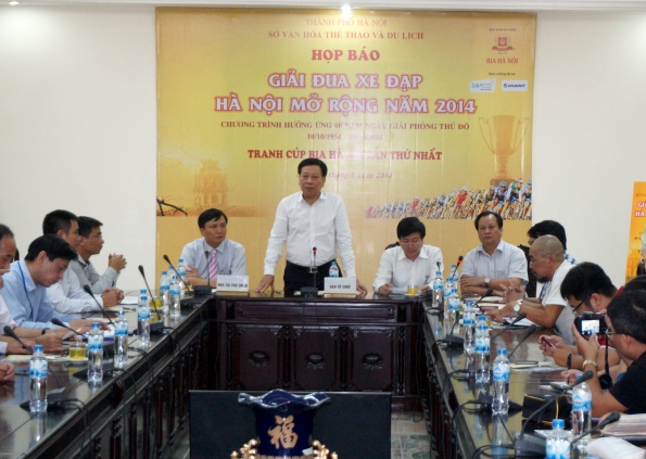 Hơn 500 VĐV tham dự Giải đua xe đạp Hà Nội mở rộng 2014