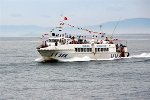 High-speed ferries open up Ly Son island
