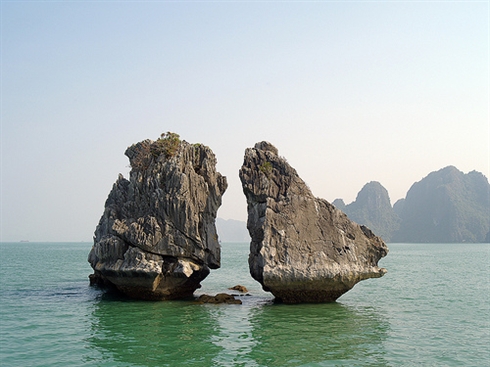 Quang Ninh  la baie de Ha Long parmi les Six places les plus brillantes pour l exploration