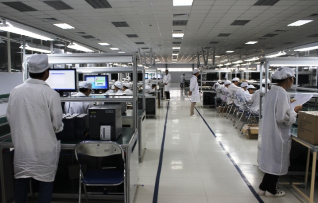 Foreign investors poured over USD11 billion into Vietnam