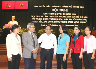 TP Hồ Chí Minh Triển khai chuyên đề học tập và làm theo tấm gương đạo đức Hồ Chí Minh năm 2015
