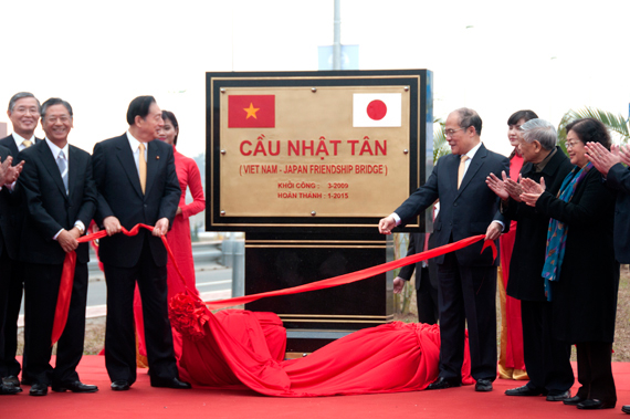 Lễ thông xe cầu Nhật Tân và đường hiện đại nhất Thủ đô