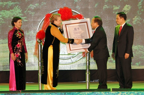 Patrimoine  certificat de l’UNESCO au complexe paysager de Tràng An