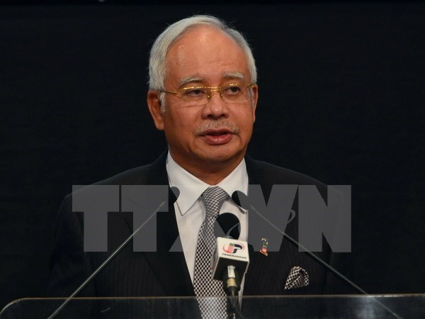 Malaysian PM visits UK