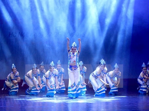 - Chine-Vietnam une troupe artistique du Yunnan en spectacle à Hanoi