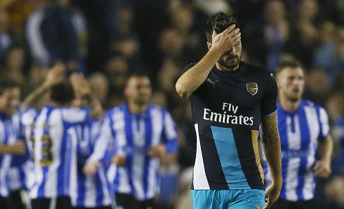 Chelsea và Arsenal cùng buông Cúp Liên đoàn