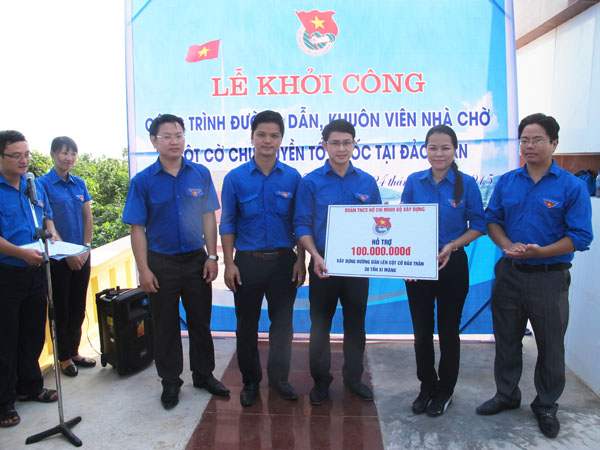 Tuổi trẻ Bộ Xây dựng hướng về biển đảo quê hương
