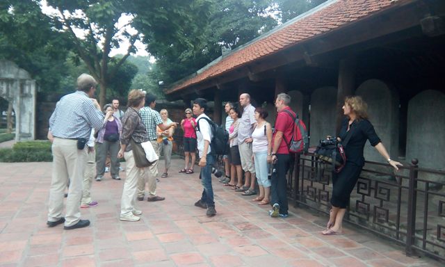 Khách quốc tế đến Việt Nam tháng 10 tăng trên 16 so với cùng kỳ năm ngoái