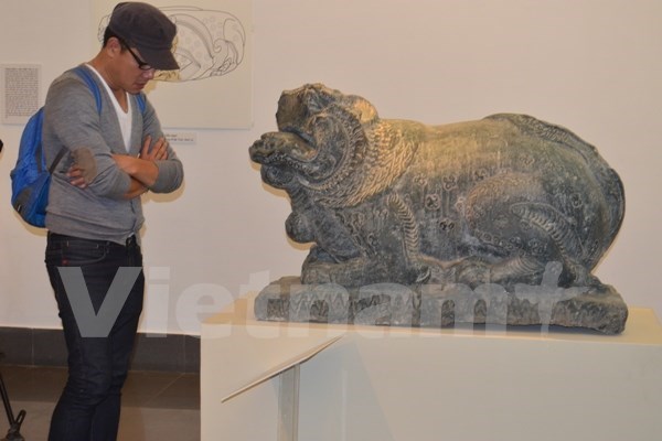 - Les animaux sacrés du Vietnam s expose à Hanoi