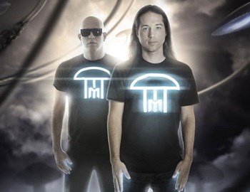 - Le duo israélien Infected Mushroom au Vietnam pour la première fois