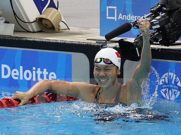 Swimmer Vien obtains three gold medals at Asian champs