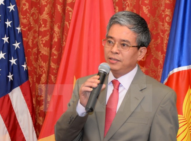 - Echange culturel entre les ambassades du Vietnam et du Laos aux Etats-Unis