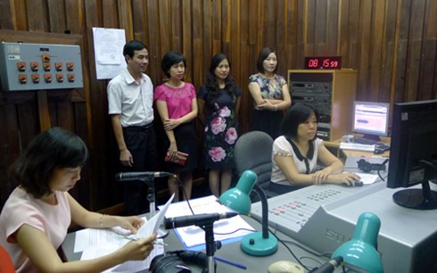 VOV launches 24 7 English broadcasting channel