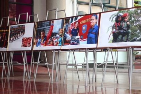 Exhibition on Venezuelan women opens in Vietnam