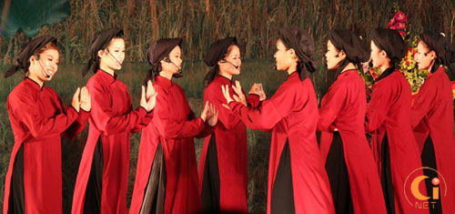- Fête du Temple des rois Hùng 2016 de nombreuses nouvelles activités