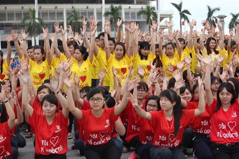 - Le programme “J’aime le Vietnam 2015” aux États-Unis