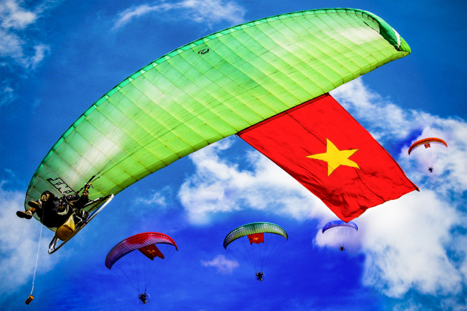 Sous le drapeau national