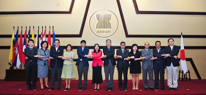 ASEAN, Japan pledge to forge closer cooperation