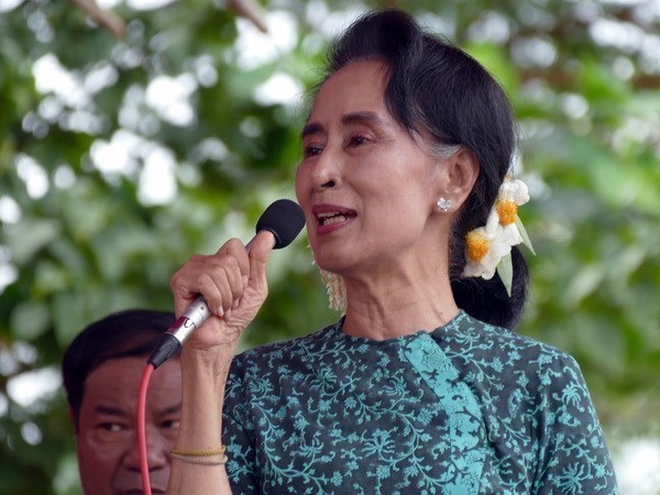 Myanmar San Suu Kyi wins parliament seat