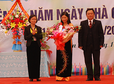 Nhà giáo ưu tú có hơn 100 học sinh đạt giải cao môn Vật Lý