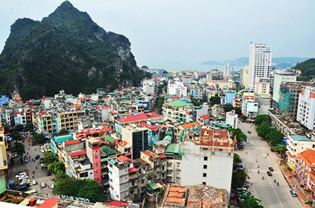 Tiếp tục triển khai thực hiện Quy hoạch tổng thể phát triển kinh tế xã hội tỉnh Quảng Ninh đến năm 2020, tầm nhìn đến năm 2030