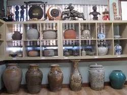 - 570 objets anciens présentés au Musée de la province de Hung Yên