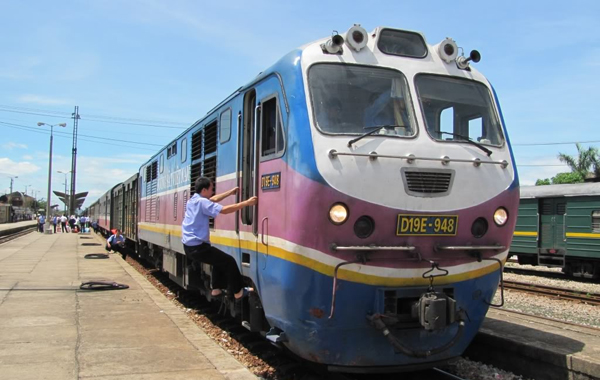 Railway tour from HCM city to four localities