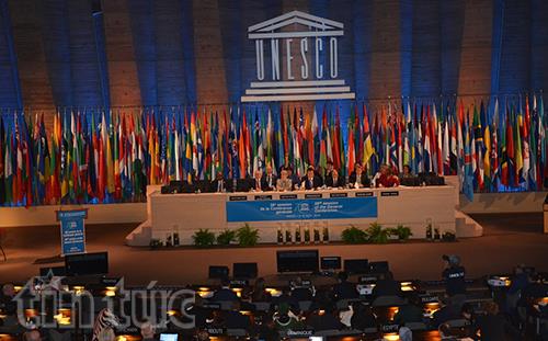 - Le Vietnam à la 38e session de la Conférence générale de l UNESCO