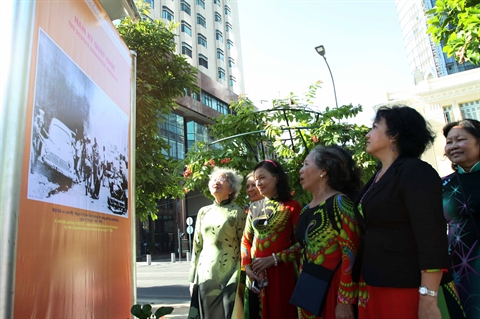 - Exposition commémorative des 75 ans du soulèvement du Sud