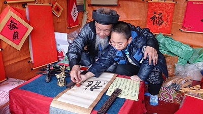 Festival du printemps de la calligraphie à Hanoi