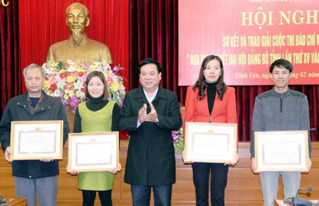 Vĩnh Phúc Ghi nhận từ Cuộc thi Báo chí “Đưa nghị quyết Đại hội Đảng bộ tỉnh lần thứ XV vào cuộc sống” năm 2014