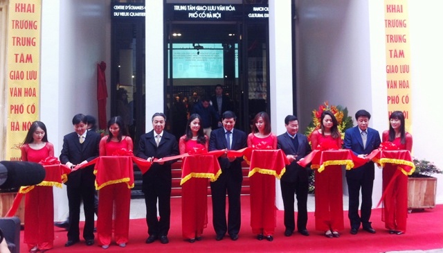 Hanoi opens ancient quarter cultural exchange center