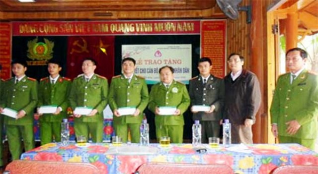 Tết nghĩa tình với đồng bào, chiến sĩ rẻo cao xứ Nghệ