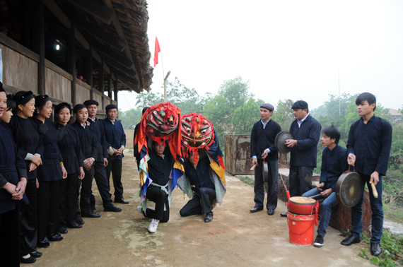 Đầu Xuân cảm nhận Tết Nguyên đán của người Tày
